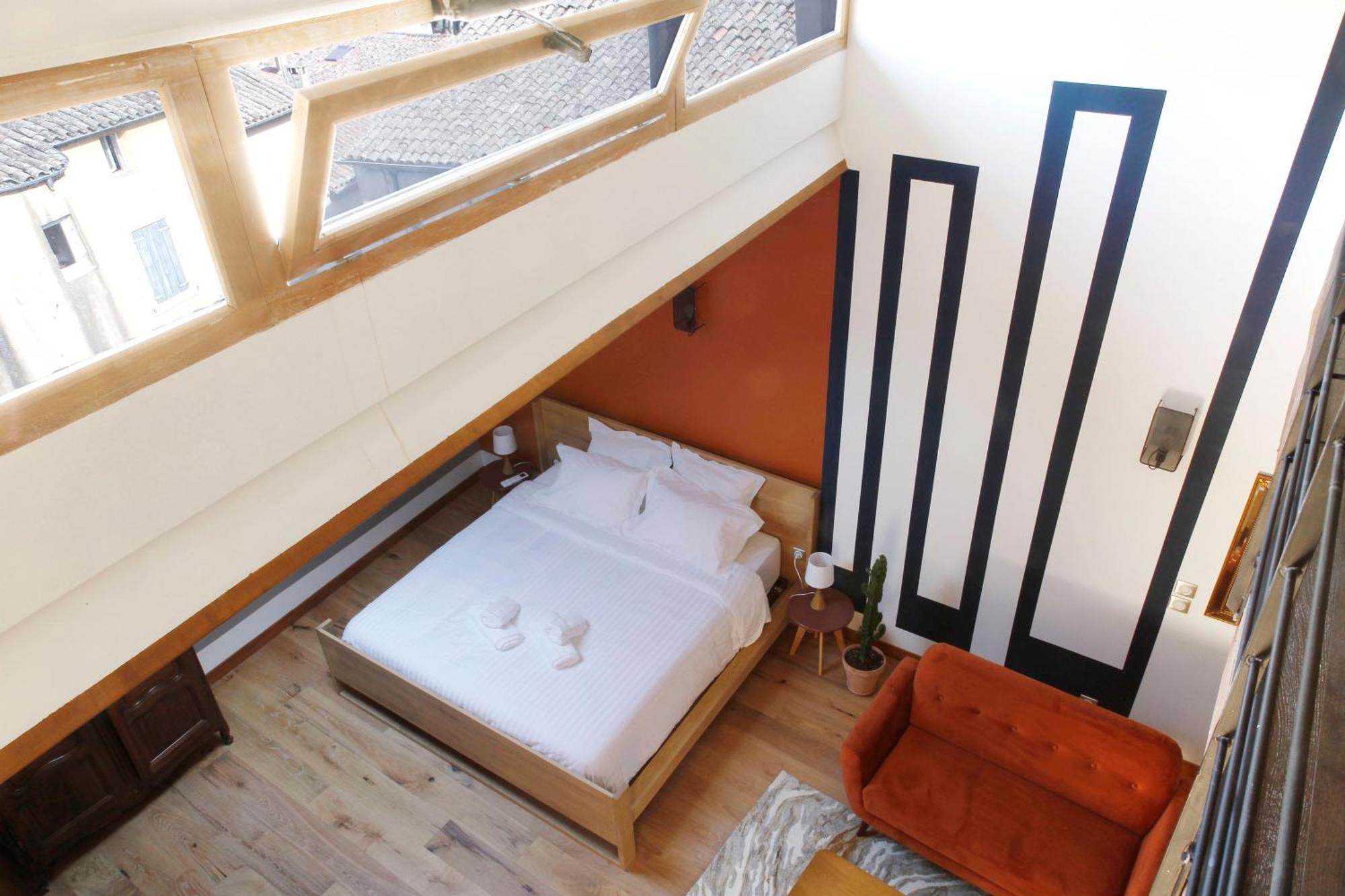 La Maison D'En Bas Des Seigneurs Cucuron Zewnętrze zdjęcie