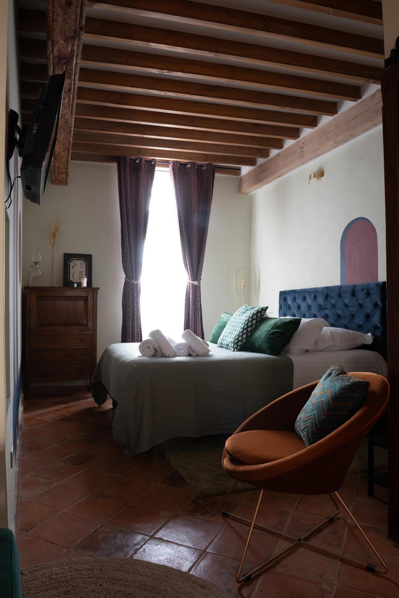 La Maison D'En Bas Des Seigneurs Cucuron Pokój zdjęcie